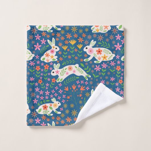 Lapins de Pâques blancs avec fleurs de Whimsical (Gant de toilette)