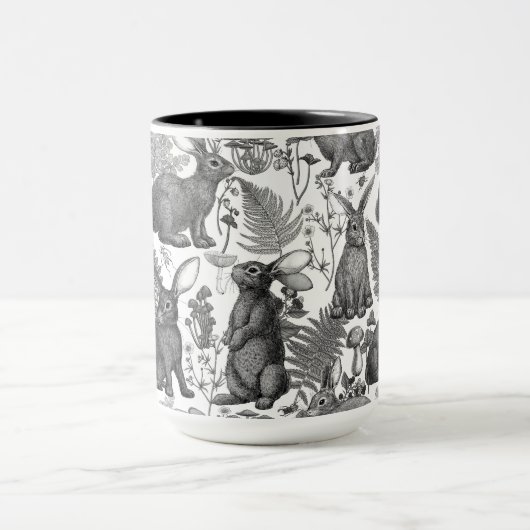 Lapins et flore boisée2 Mug (Centre)