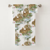 Lapins et oiseau dans l'ensemble de serviette de (En situation)