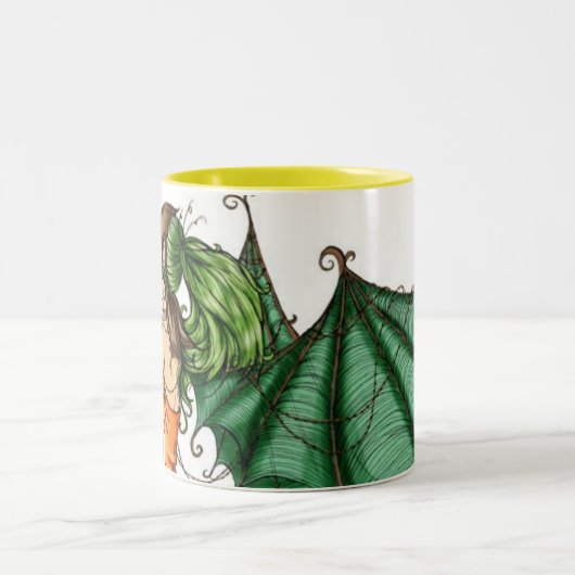 L'araignée s'envole la tasse (Centre)