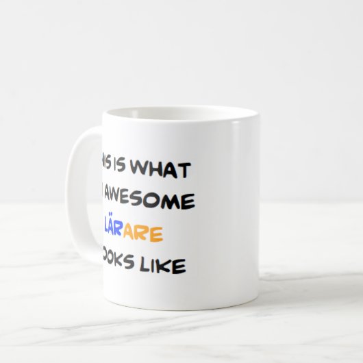 larare, énorme tasse de café (Devant gauche)