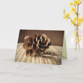 Larch Cone Birthday Kaart (Gele Bloem)