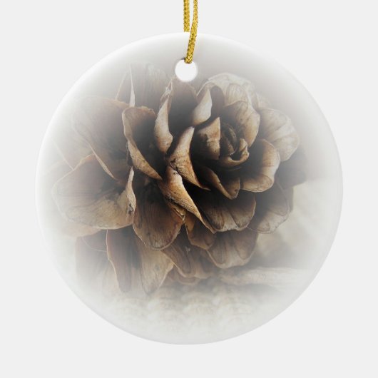 Larch Kone Keramisch Ornament (Voorkant)