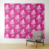 Large bright pink lily floral wedding backdrop wandkleed (In Situ (horizontaal))