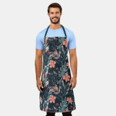 Large-scale tropical florals and leaves schort (Gedragen)