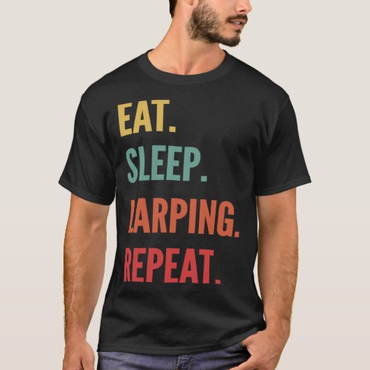 Larping Eat Sleep Larping Repeat T-shirt (Voorkant)