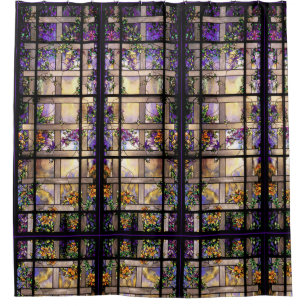 L'art Nouveau en verre souillé fleurit le rideau