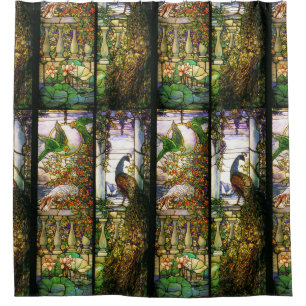 L'art Nouveau en verre souillé fleurit le rideau