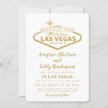 Las Vegas Connexion Gold White Faire-part de maria<br><div class="desc">Invitation pour un élégant mariage de destination Las Vegas Strip avec le fabuleux panneau en fausse feuille d'or sur blanc éditable couleur arrière - plan avec polices uniques et amusantes et espace pour les informations de voyage des invités sur le dos, tels que les détails de l'aéroport, les blocs de...</div>