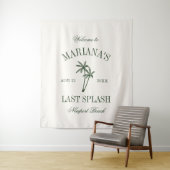 Last Splash Beach Palms Bachelorette Wandkleed (In situ)