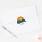 Laten we beginnen! Leuke Retro RV Ronde Sticker (Envelop)