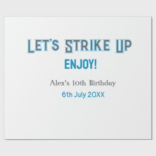 Laten we de blauwe grijze Happy 10-verjaardagsnaam Cadeaupapier