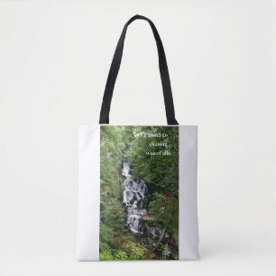 Laten we de Canvas tas Waterval gaan achtervolgen