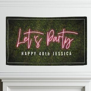 Laten we de feestdag roze neon Boxwood vieren Spandoek