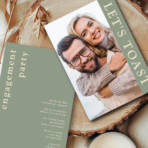 Laten we proosten op Green Cream Photo Engagement Kaart