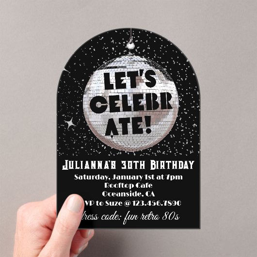 Laten we Retro 80s verjaardag vieren Acryl Uitnodigingen (Insitu (Draagbaar))