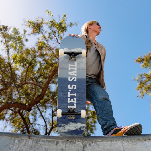 Laten we Sail Blue Ocean Fluffy White Clouds Skateboard (Buiten 1)