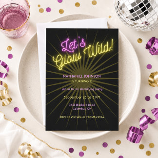 Laten we wild neon verjaardagsfeest oplichten  kaart
