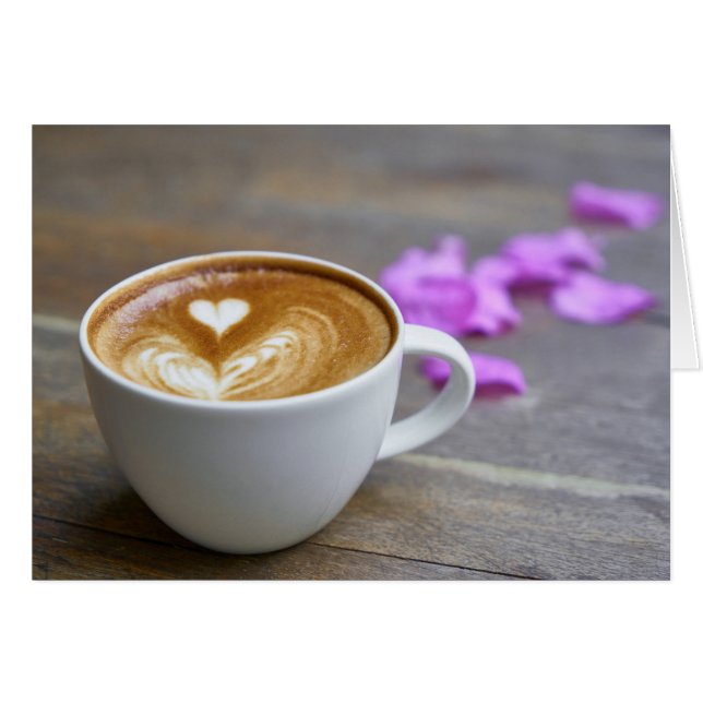 Latte de la coupe du matin avec mousse en forme de (Devant horizontal)