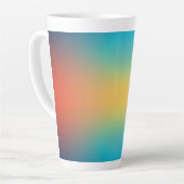 Latte dégradé de forme libre sur tasse (Angle gauche)