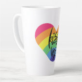 Latte Fierté - embrasse-moi. L'amour est juste. Tasse la (Angle gauche)