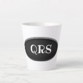 Latte Mok - Zwarte ovale met Initialen (Voorkant)