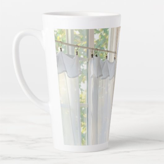 Latte Mug Curtain in the Wind (Gauche)