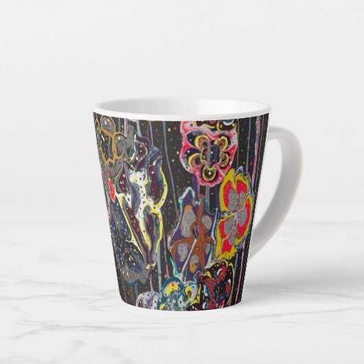Latte Mug – Elegant Floral Art Cup, Perfect Christ (Angle droit)