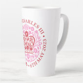 Latte Mug pour le couronnement 2023 - Rouge (Angle droit)
