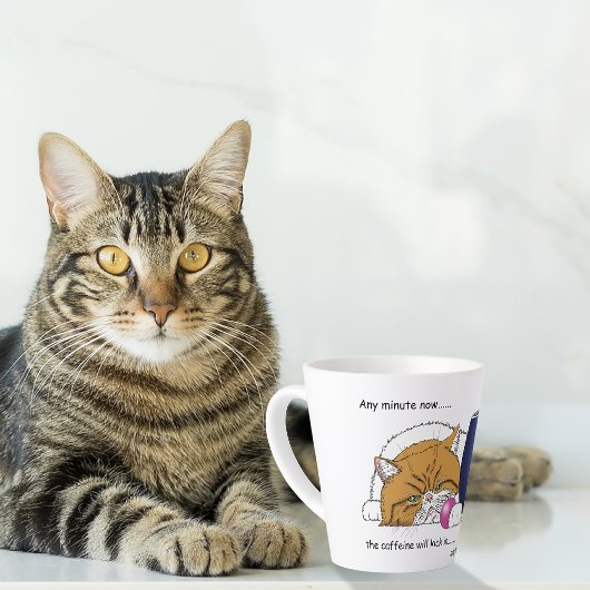 Latte Tasse à café bleue avec un chat orange drôle