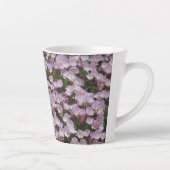 Latte Tasse - Champ de fleurs roses (Droite)