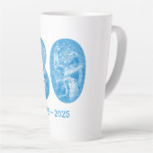 Latte Tasse événement NYC 5 août 2025 (Angle droit)