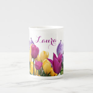  Laura naam kleurrijke voorjaarsbloemen Porselein Kop