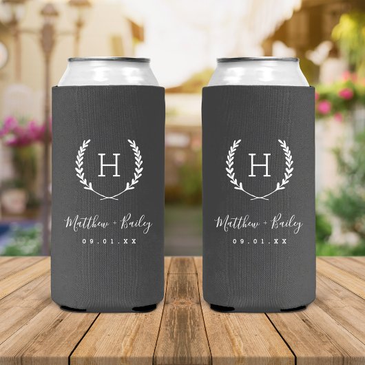 Laurel Crest Wedding Monogram | Koolstof