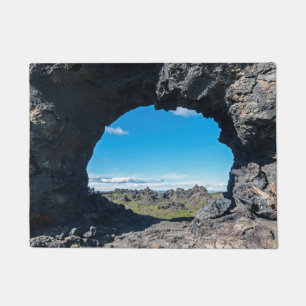 Lava-venster in Dimmuborgir, gebied Myvatn - IJsla Deurmat