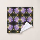 Lavande Clematis Fleur Dans Trellis Abstrait (Gant de toilette)