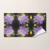 Lavande Clematis Fleur Dans Trellis Abstrait (Serviette à main)