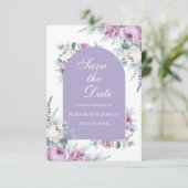 Lavande Purple Floral Enregistrer La Carte Date (Debout devant)