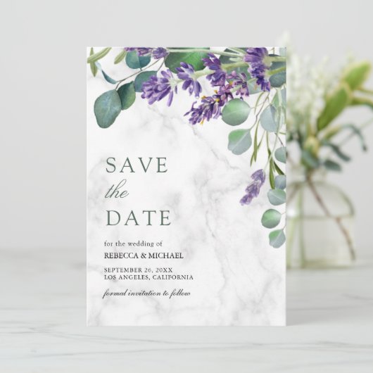 Lavendel en Eucalyptus Witte Marmeren Huwelijk Save The Date (Staand voorkant)