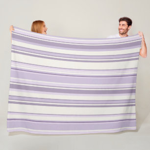 Lavendel tinten zachte ivoor strepen fleece deken