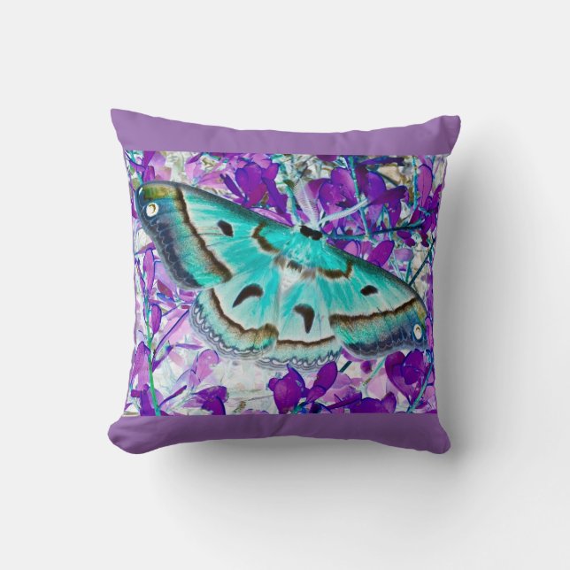 Lavender Butterfly Pillow Kussen (Voorkant)