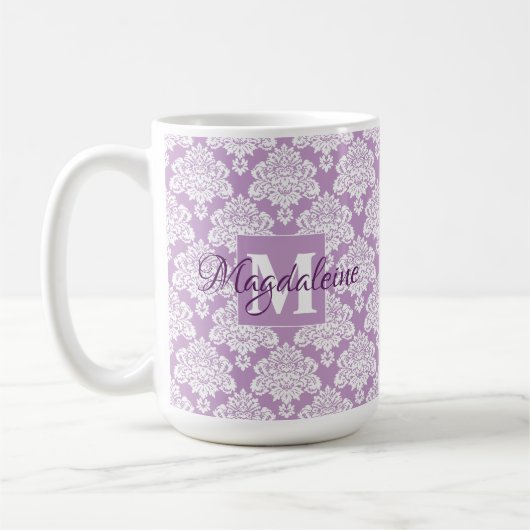 Lavender Damask Mug avec Monogramme et nom (Gauche)