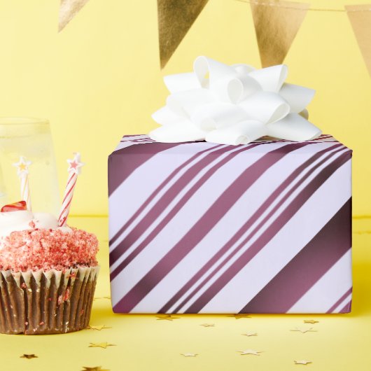 Lavender en Paars Elegant Stijlvol Cadeaupapier (Verjaardagsfeest)