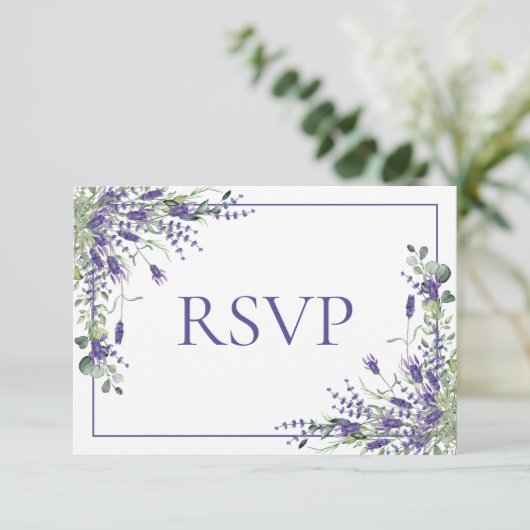 Lavender Eucalyptus Botanical Script Weddenschap R RSVP Kaartje (Staand voorkant)