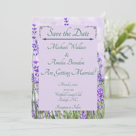 Lavender Fields Wedding Enregistrer la carte Date (Debout devant)