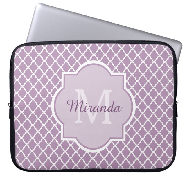  Lavender Paars Quatrefoil Monogramnaam Laptop Sleeve (Voorkant)