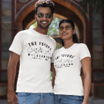 L'avenir Monsieur et Madame Nom T-shirt Mariage<br><div class="desc">L'avenir M. et Mme personnalisées avec les prénoms et les noms de famille avec date mariage.</div>