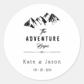 L'aventure commence ⎥ Autocollant rond rustique (Devant)