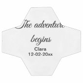 L'aventure commence nom date année lieu (Plat)