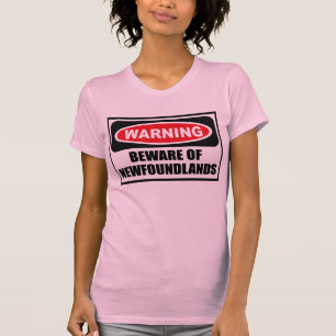 L'avertissement PRENNENT GARDE du T-shirt des